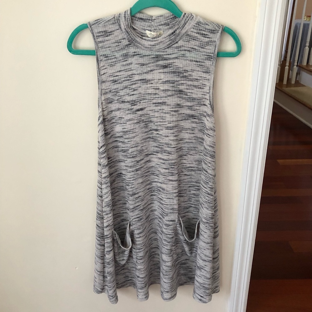Women’s Gray and Black Cotton Sleeveless T-shirt Dress with Front Pockets